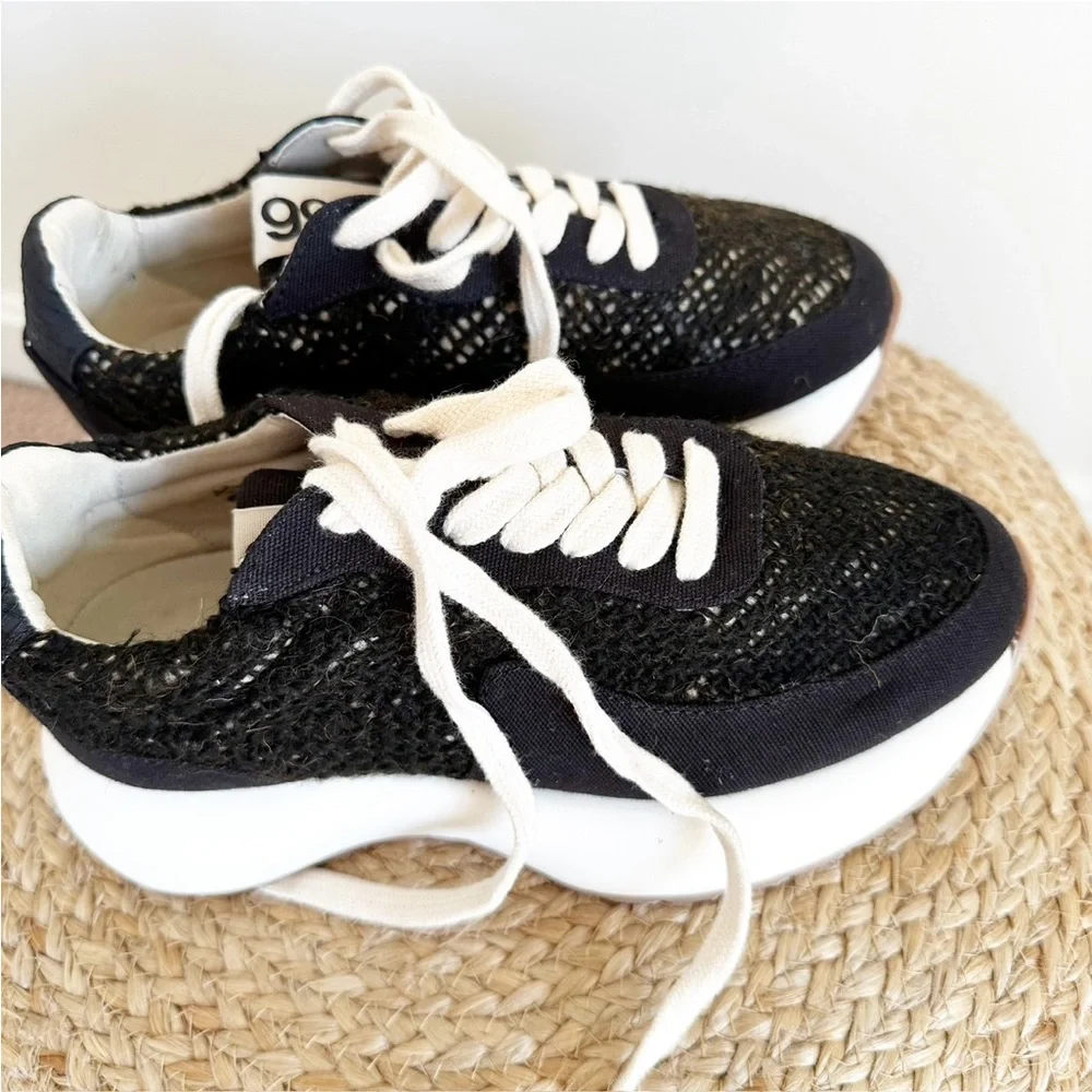 Urban Outfitters Good News KOOK SNEAKER IN NEUTRAL MULTI